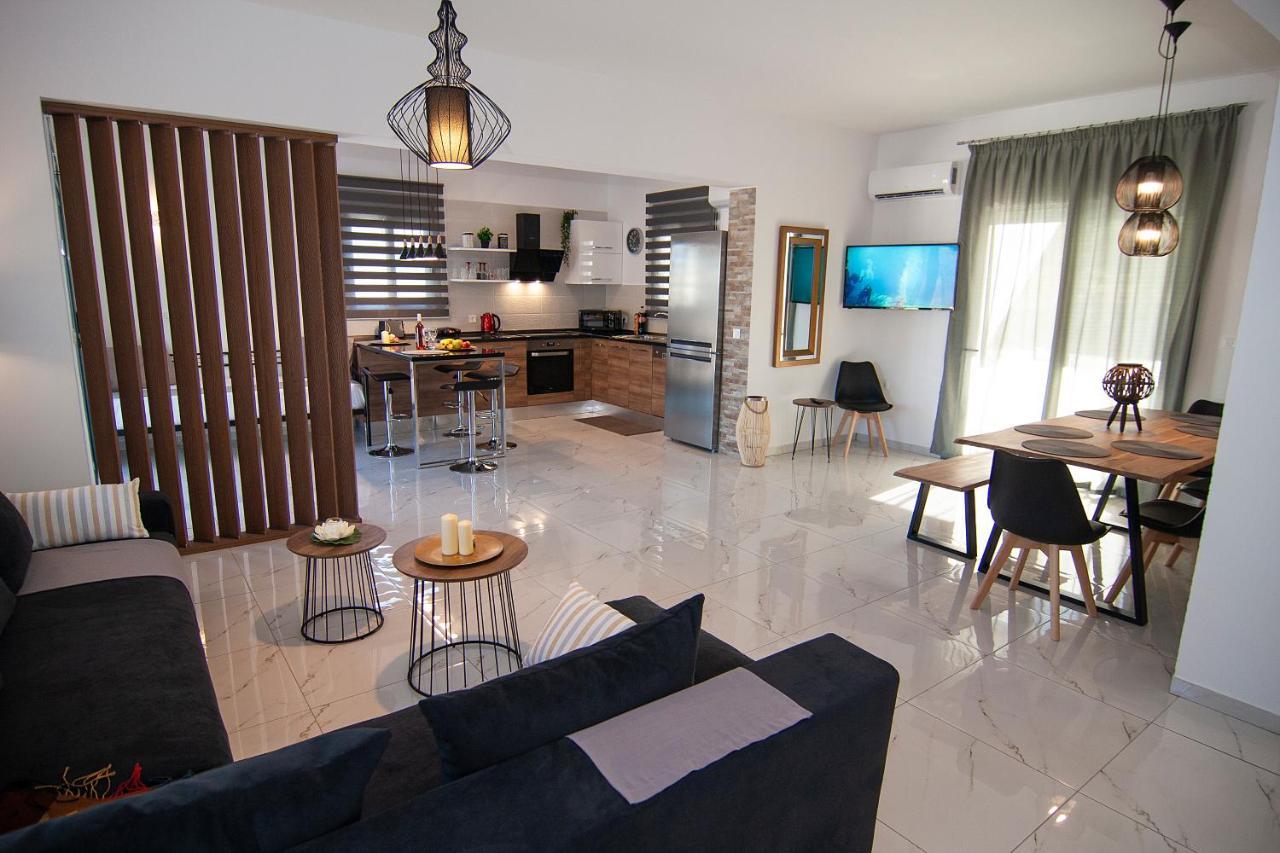 Livis Luxury Villa Kiotari Esterno foto